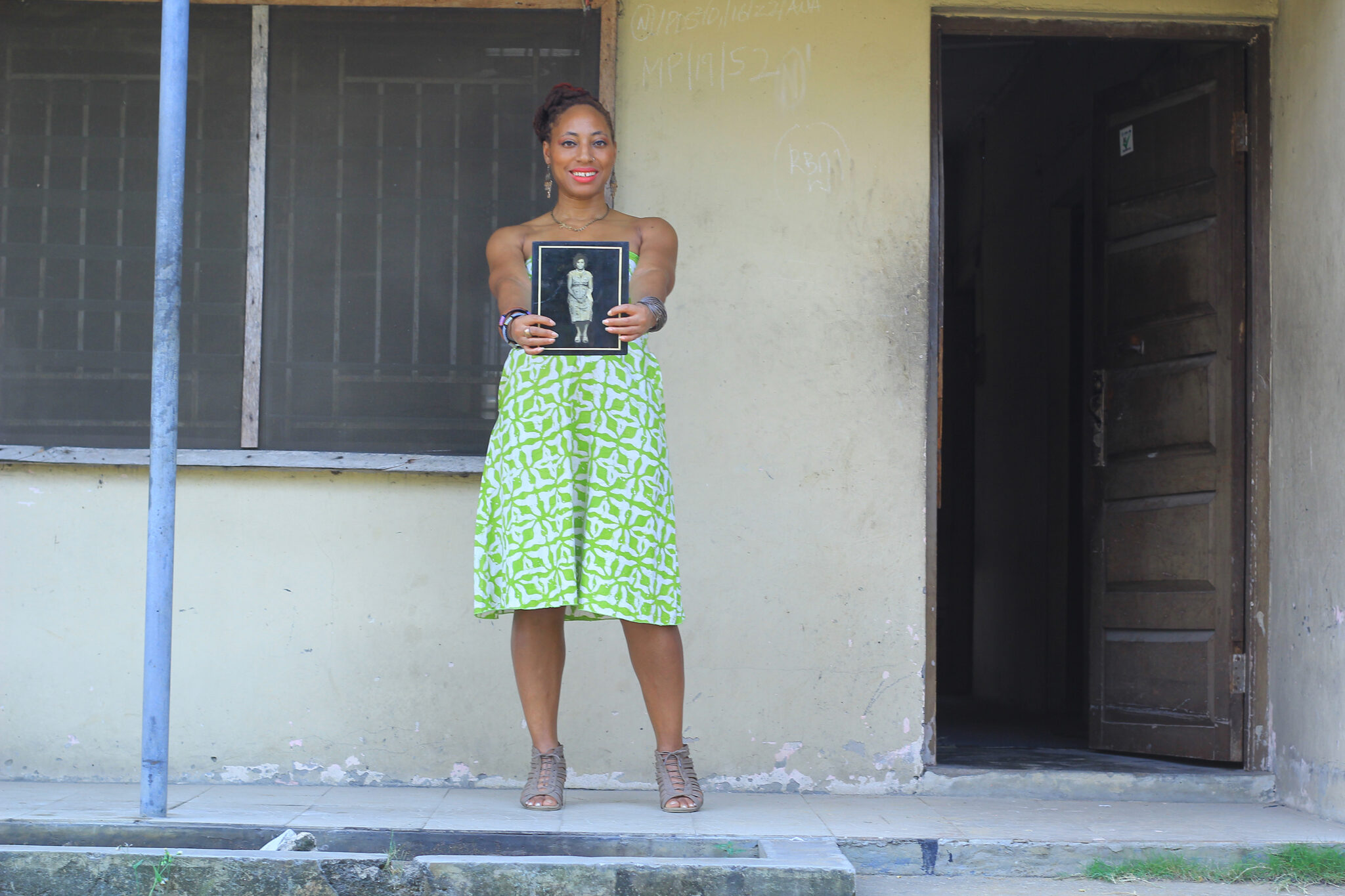 IMG_0474-Granny porch shrunk